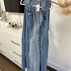 Never worn forever 21 denim dress! Long and good for work! Size medium